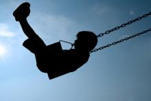 Child swinging, Ana de Sousa / Shutterstock.com Child swinging, Ana de Sousa / Shutterstock.com