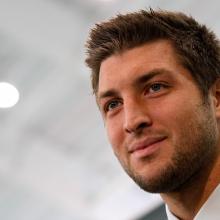 File:Tim Tebow.jpg - Wikipedia