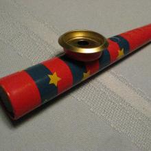 Kazoo. Via Wylio http://www.wylio.com/credits/Flickr/3142599975 Kazoo. Via Wylio http://www.wylio.com/credits/Flickr/3142599975